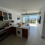 Apartment Door Getaway *